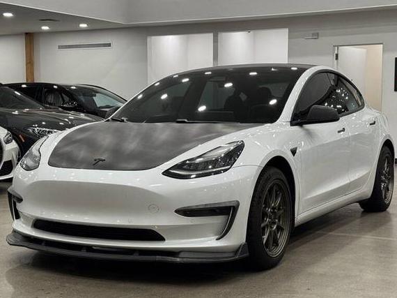 TESLA MODEL 3 2019 5YJ3E1EA4KF485351 image TESLA MODEL 3 2019 5YJ3E1EA4KF485351 image